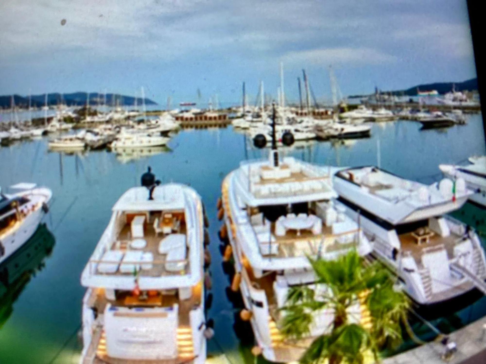 Ferienwohnung Cinque Terre House Of The Port With Parking La Spezia Exterior foto